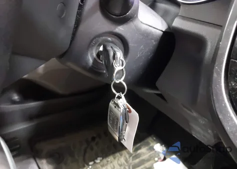 2019 Toyota Camry Le from USA, damaged, VIN 4T1B11HK5KU201305